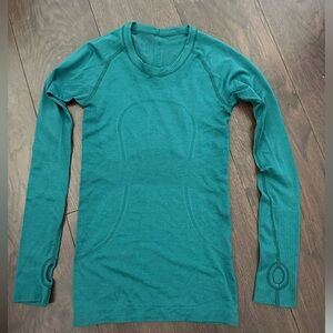 Lululemon Long Sleeve Swiftly Tech